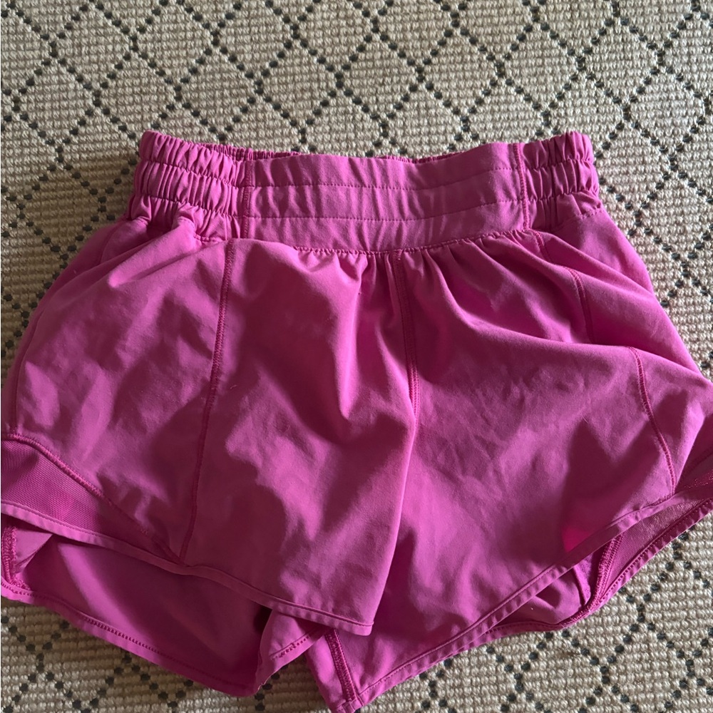 Women's Pink LULU lemon Athletic Shorts size 2 low rise 4 inch